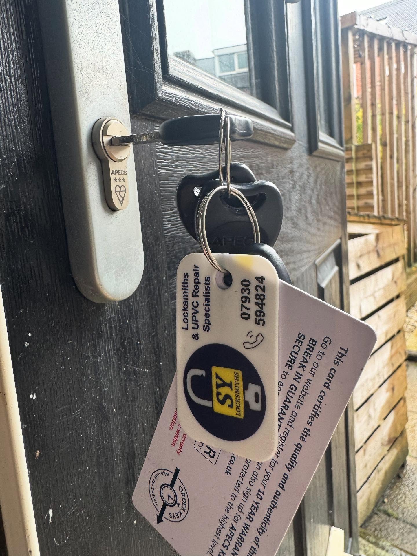 Apecs 3 star anti snap lock fitted in Sheffield
